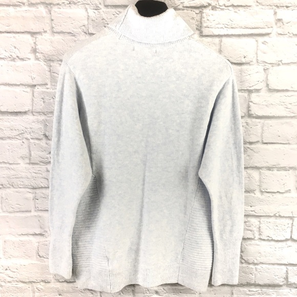 Tahari Light Marled Blue Knit Turtleneck Sweater - Picture 2 of 6